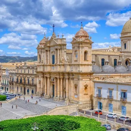 Casa Gile Daire Noto